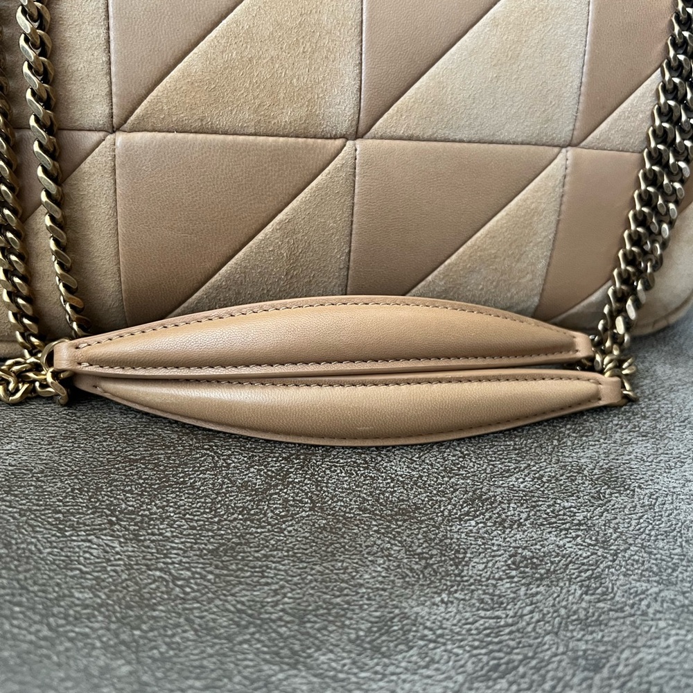 Saint Laurent Quilted Patchwork Leather Shoulder Bag in Beige - Picture 5 of 11